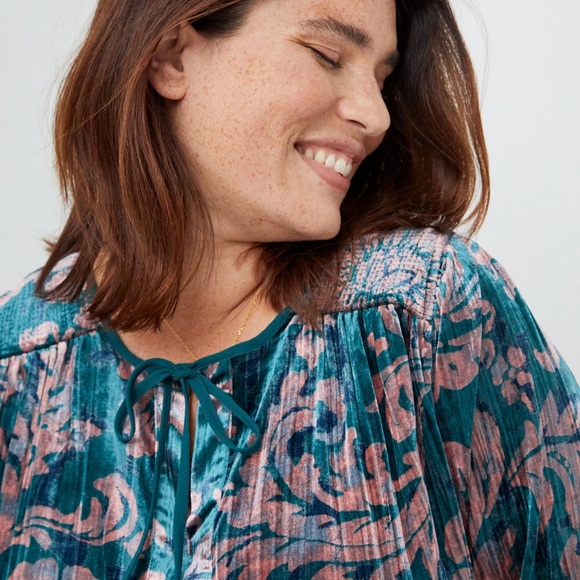 Anthropologie Velvet Poet Top SOLD - Picture 4 of 12